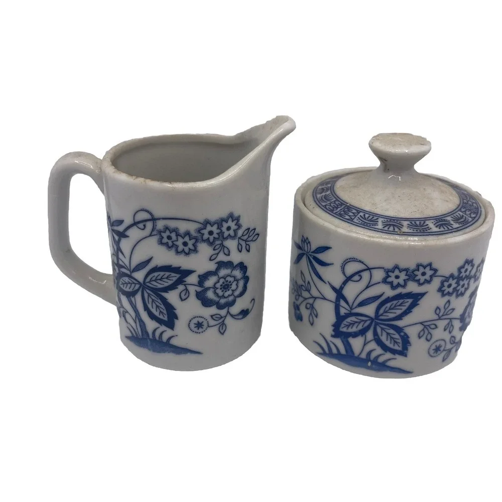 Vtg Blue Onion Cream And Sugar Bowl Japan Blue‎ and White China